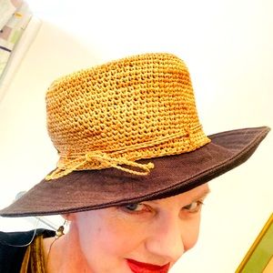 Fabulous Helen Kaminski Spring/summer Hat!